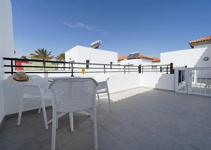 Broncemar Beach Suites